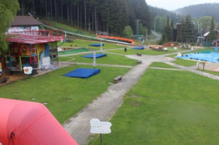 Obraz podglądu z kamery internetowej Bílá - Skicentrum - children's park